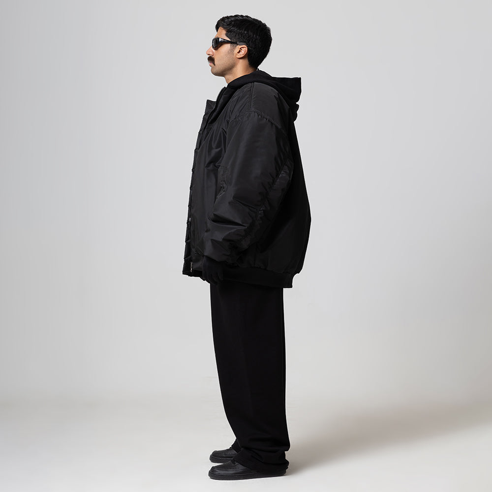REALSELF EMBROIDERY ONE LEG LOGO WIDE BLACK JOGGING PANTS