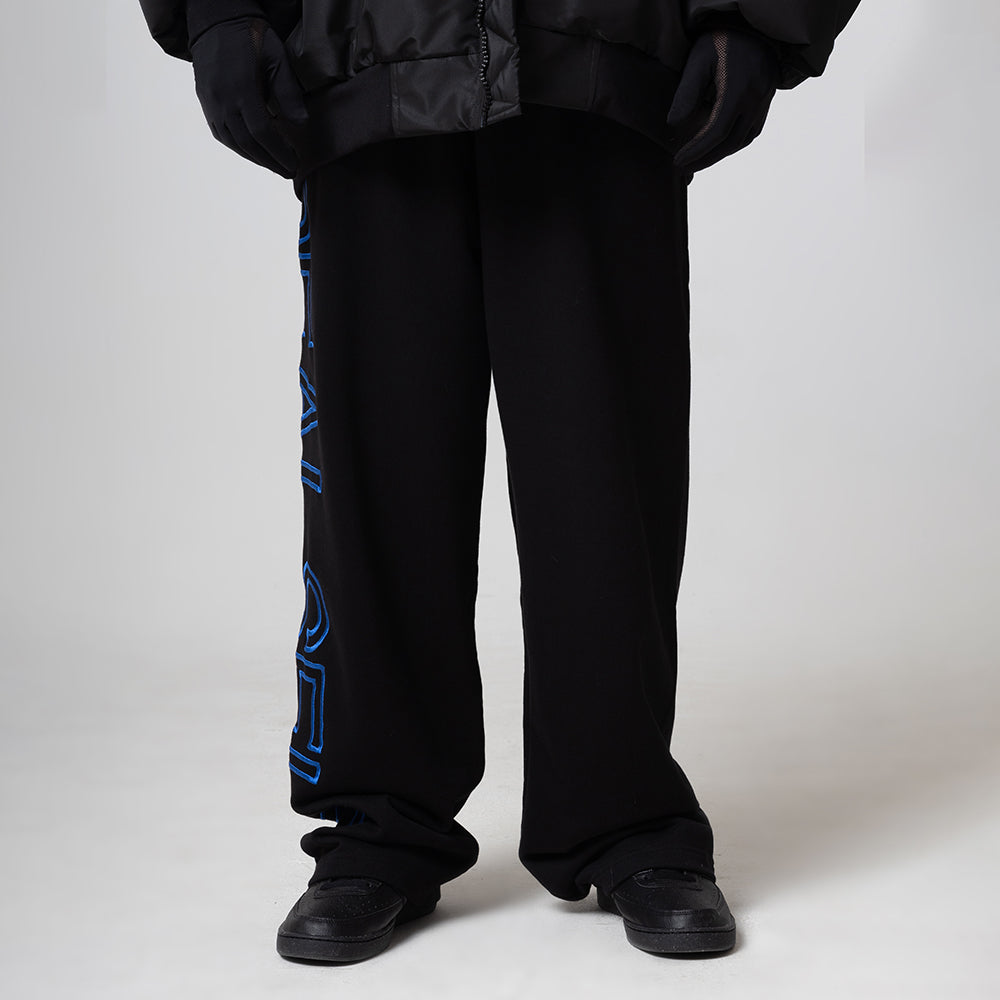 REALSELF EMBROIDERY ONE LEG LOGO WIDE BLACK JOGGING PANTS